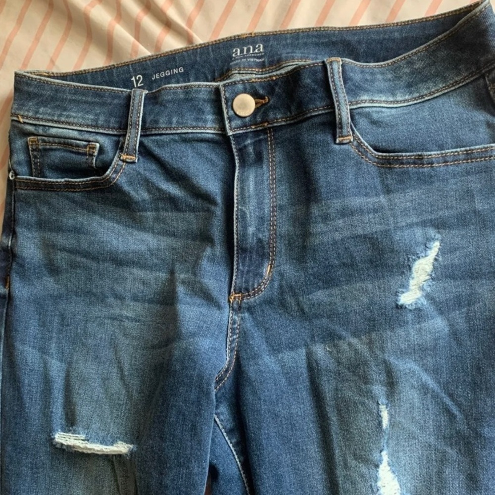 A.N.A jeans